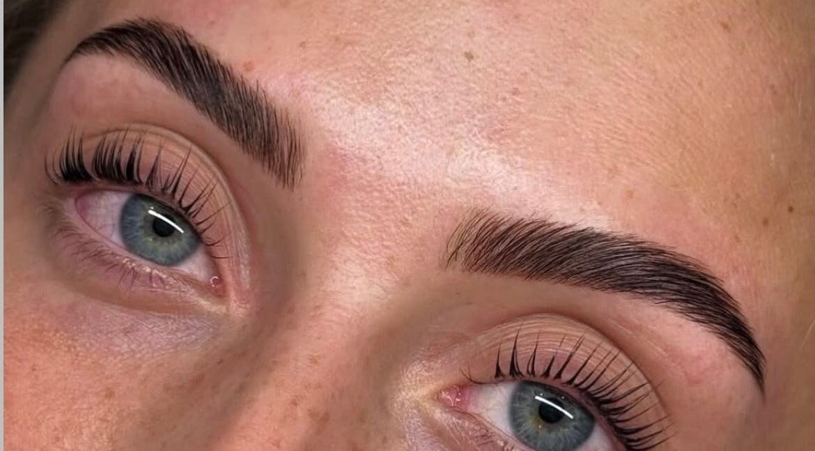 Perfectly groomed eyebrows and lashes at Beauty Aesthetics (homebased), Cape Town, Western Cape, ZA.