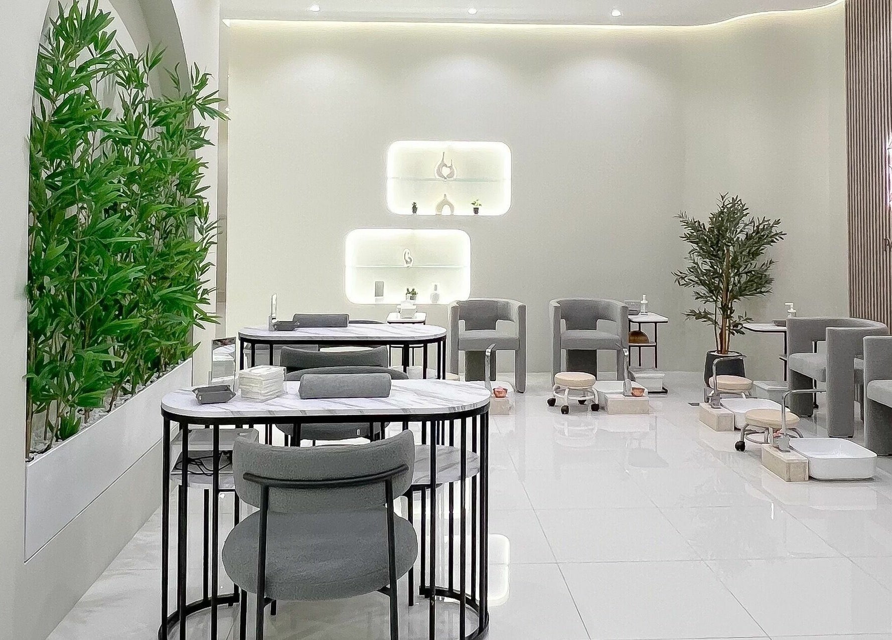 Elegant Patonia Spa interior in Sharjah, Sharjah, AE with calming decor and modern seating.