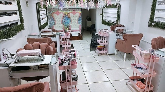 Roma Beauty Nails