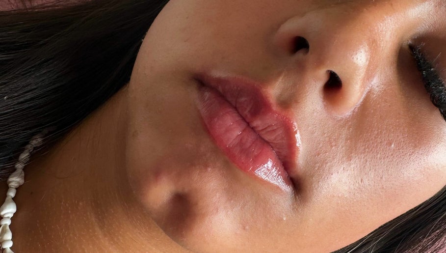 Lips by Liv image 1