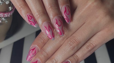 WildSide Nails Chiasso image 2