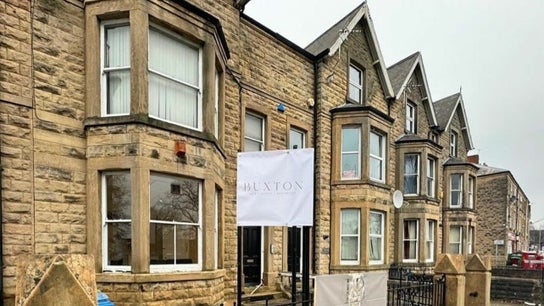 Buxton Salon, ByAbbieElisha