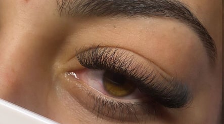 Lashesbysissa