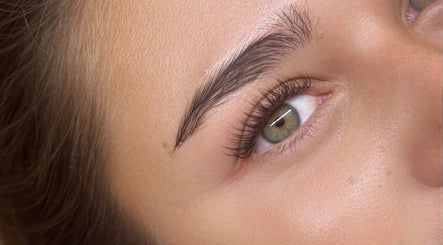 Lash.company image 2