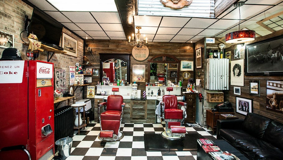 Back Alley Barbershop and Cigars afbeelding 1