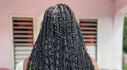 Slay_with_braids246 зображення 3