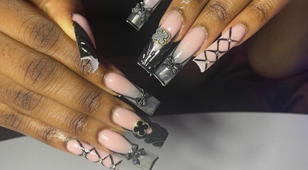 CZR Nails image 2