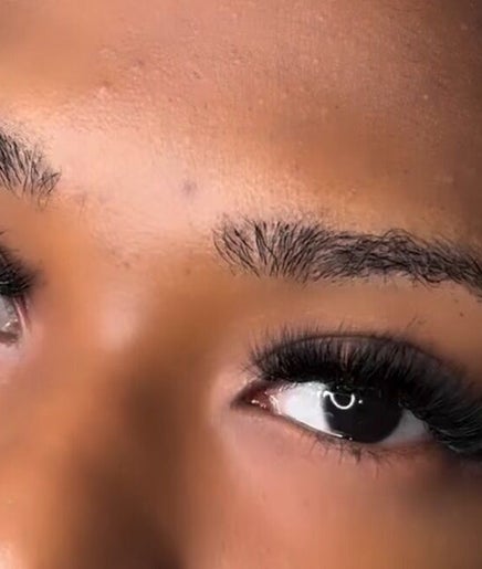 Luxury Lashes by Ella image 2