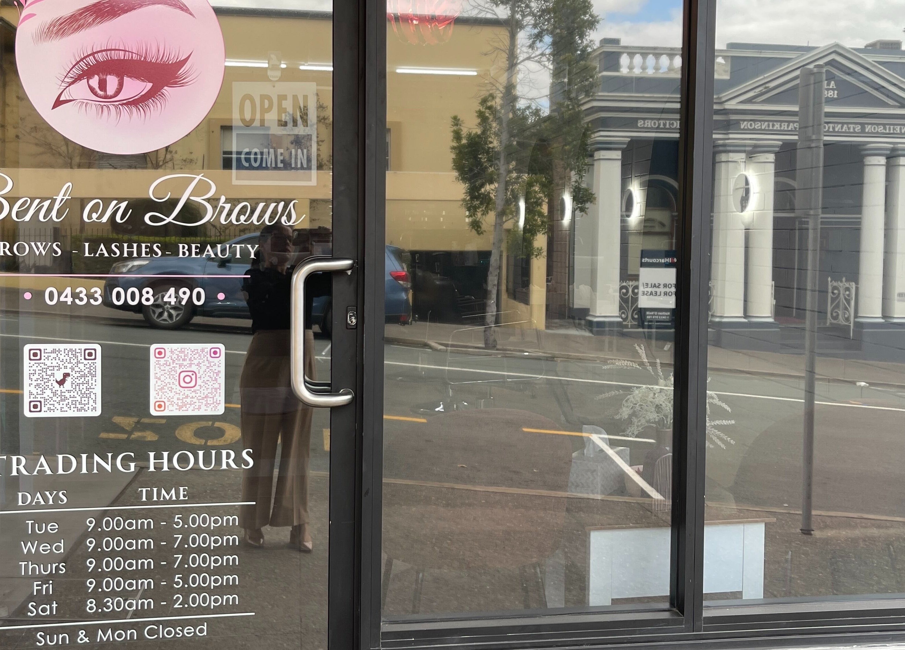 Front entrance of Bent On Brows in Gympie, Queensland, AU showcasing stylish signage and trading hours.