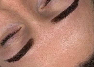 Perfectly groomed eyebrows from Pure Beauty in Baxter, Victoria, AU, showcasing professional styling.