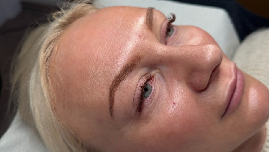 The Lash Lounge – obraz 1