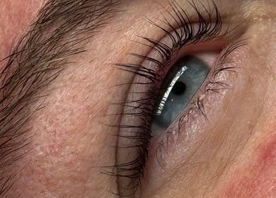 Close-up of eyelash extensions at The Lash Lounge, Melton Constable, England, GB.