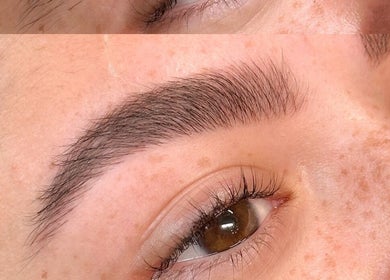 Stunning eyebrow transformation at Amanda Corrêa - ACBrows & Beauty, Dublin, County Dublin, IE.
