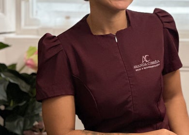 Professional attire at Amanda Corrêa - ACBrows & Beauty, Dublin, County Dublin, IE.