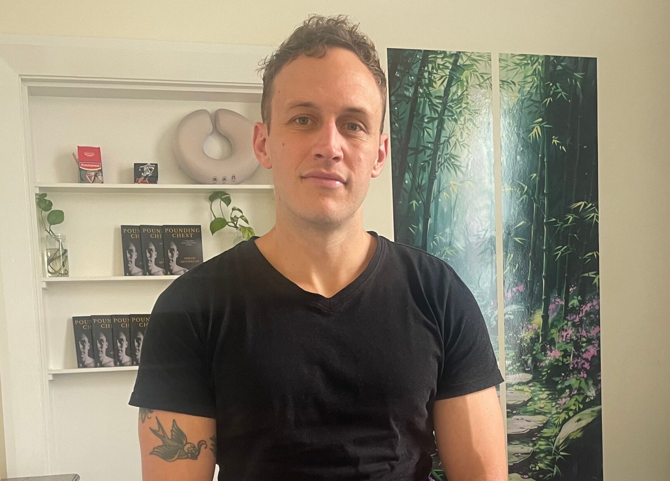 Relaxing atmosphere at Hobart Massage Guru, Hobart, Tasmania, AU featuring calming decor and a welcoming environment.