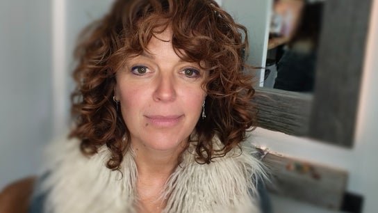 Wildflower Curly Hair Specialist