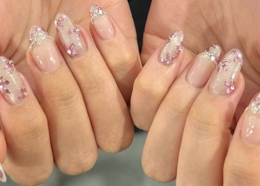 Elegant floral nail art at Fi Lash Nail Studio, Vancouver, British Columbia, CA.