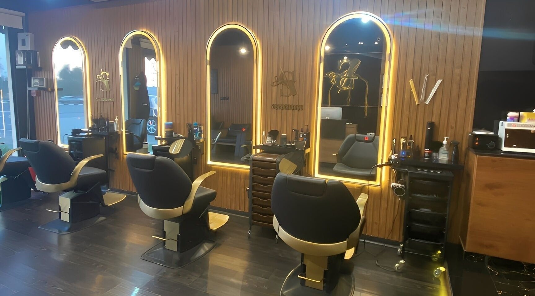Modern barber chairs at Nazih Gents Salon - Ras Al-Khaimah, Ras Al Khaimah, AE offering premium grooming services.