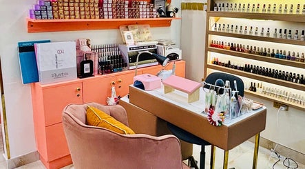 Ruby Beauty Ladies Salon – kuva 3