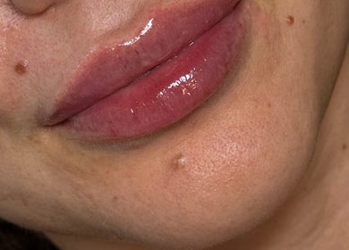 Glossy lips treatment at J Ludusan Beauty, Dublin, County Dublin, IE for a radiant look.