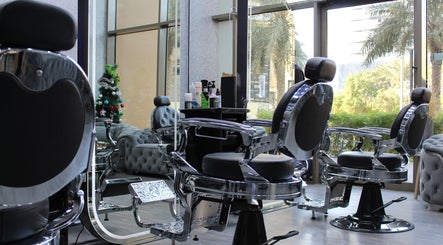 Image de Sky J and C Gents Salon L.L.C 2