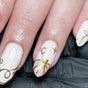 Glossy by Nieve