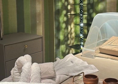 Relaxing treatment room at Ash Center Salon in Madinah, Al Madinah Province, SA, offering a serene spa experience.