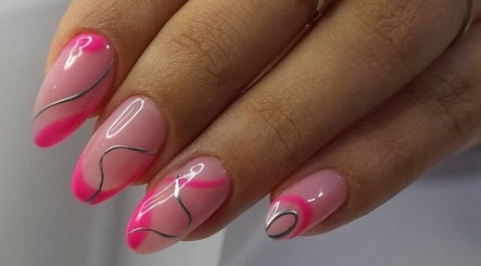 D' Amore Nails Spa Bild 3