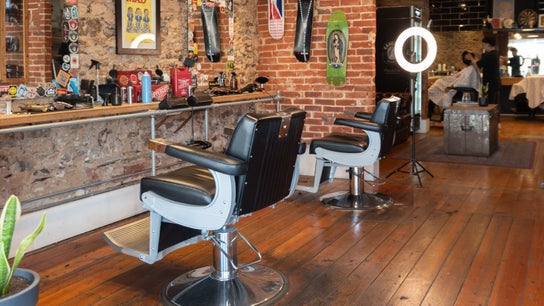 Cut Snake Barbershop - Glenelg