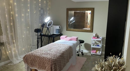 Ready Set Glow Skin Studio