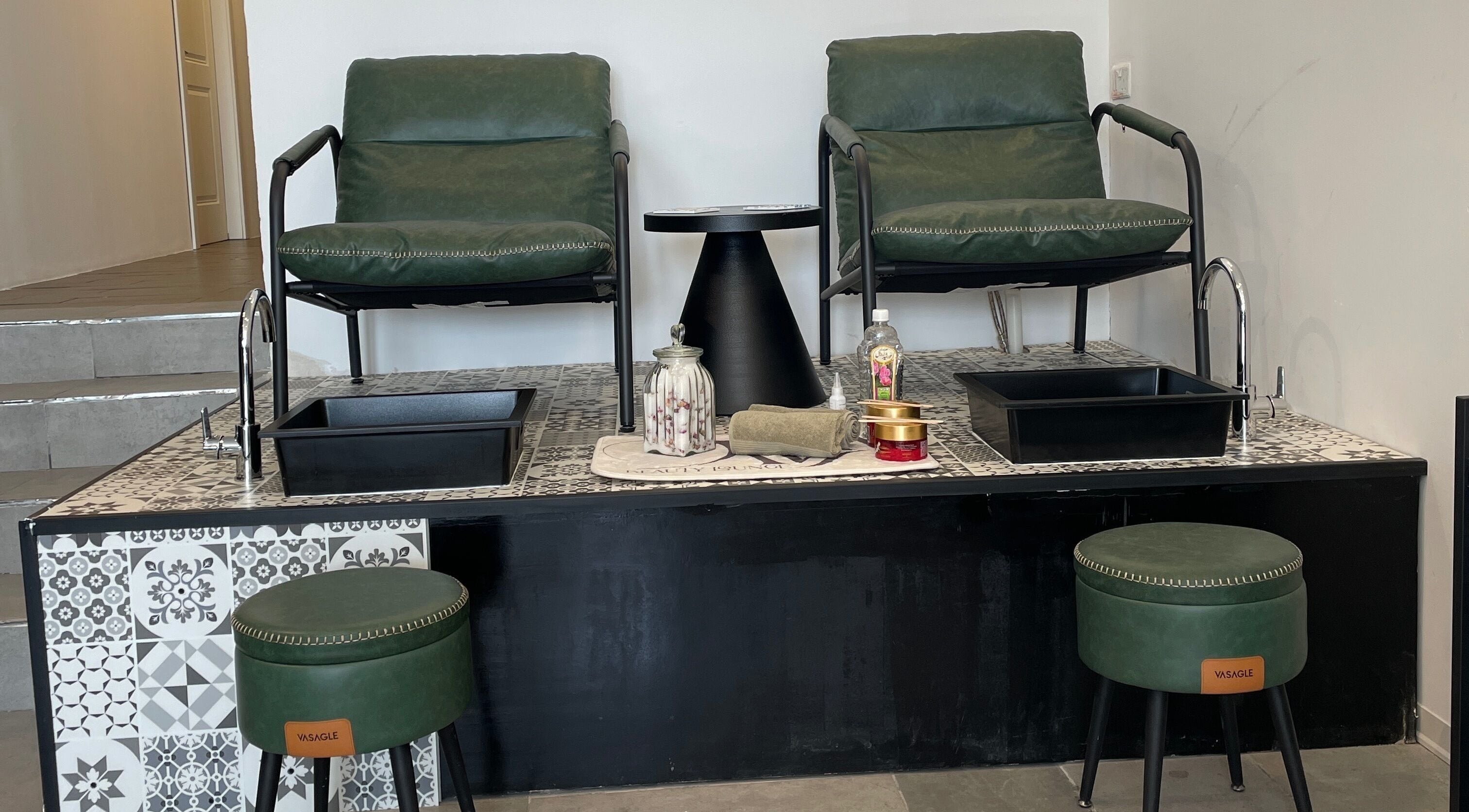 Luxury pedicure chairs at Diva Beauty Lounge, Tas-sliema, MT, offering a relaxing spa experience.