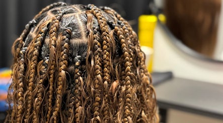 Shariiey'sfabulousbraids image 2
