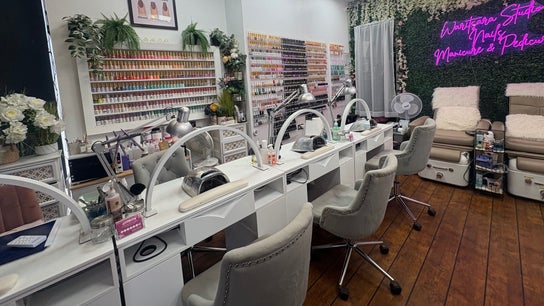 Waritsara Studio Nails in Oundle