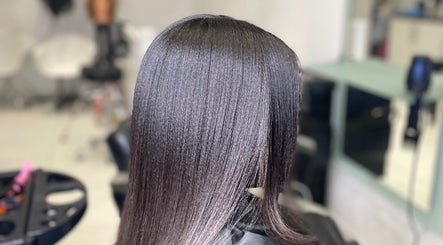 Keratin London UK image 2