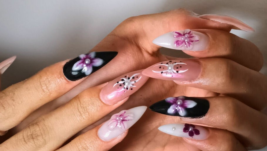 Imagen 1 de Witchxnailz