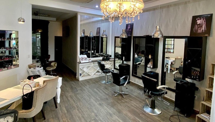 Wapa Beauty Salon slika 1