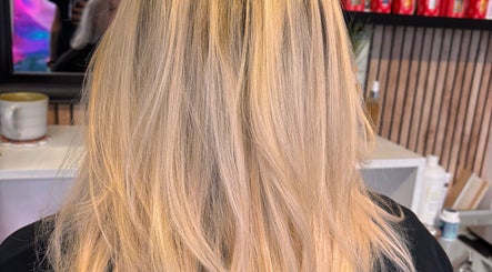 Vibe Hairdressing