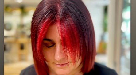 Vibe Hairdressing