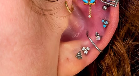Gwendoline Body Piercing obrázek 3