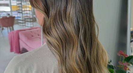 DR HAIR STYLIST
