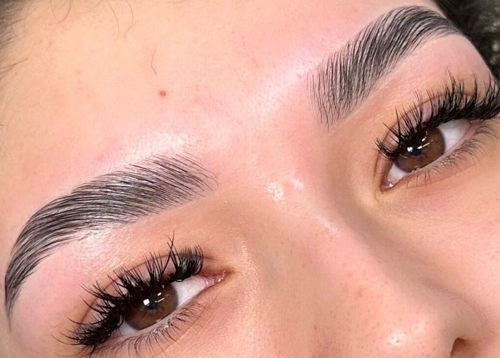 Close-up of expertly shaped brows from SmBrowArtist in Downey, California, US.