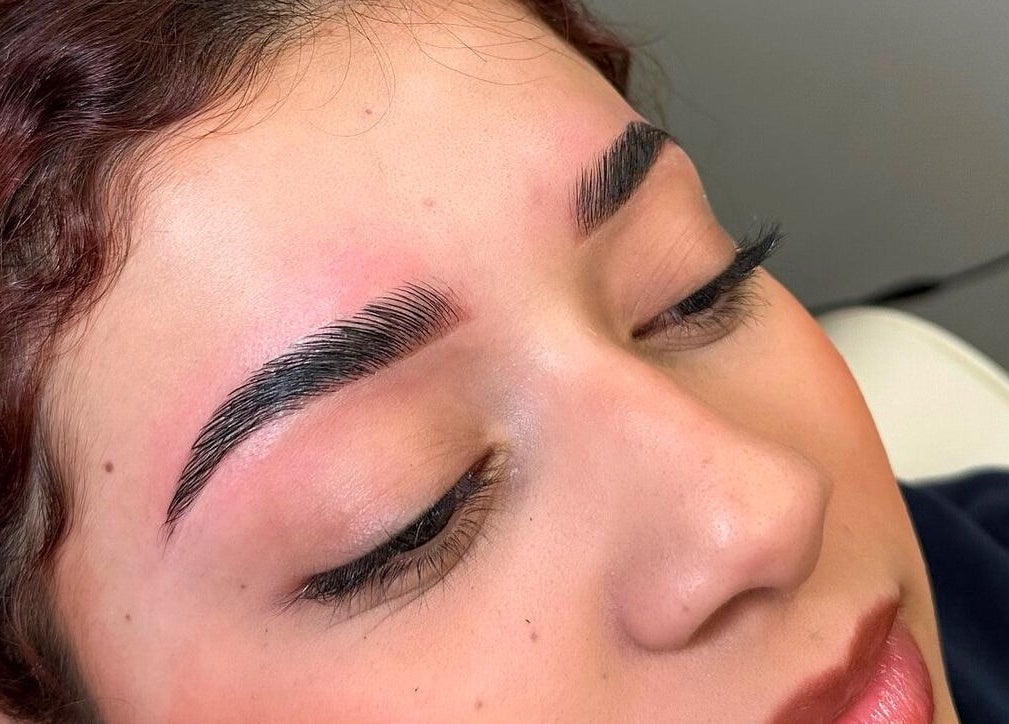 Stunning eyebrow artistry at SmBrowArtist in Downey, California, US, showcasing precise detailing.