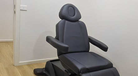 Sky Skin Cosmetics Clinic