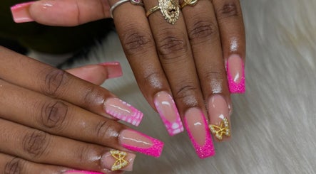 Fingers2ToesbyV