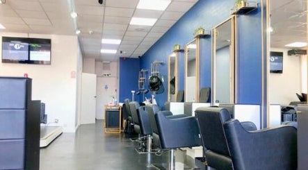 Inhibition Hair & Beauty Salon slika 2