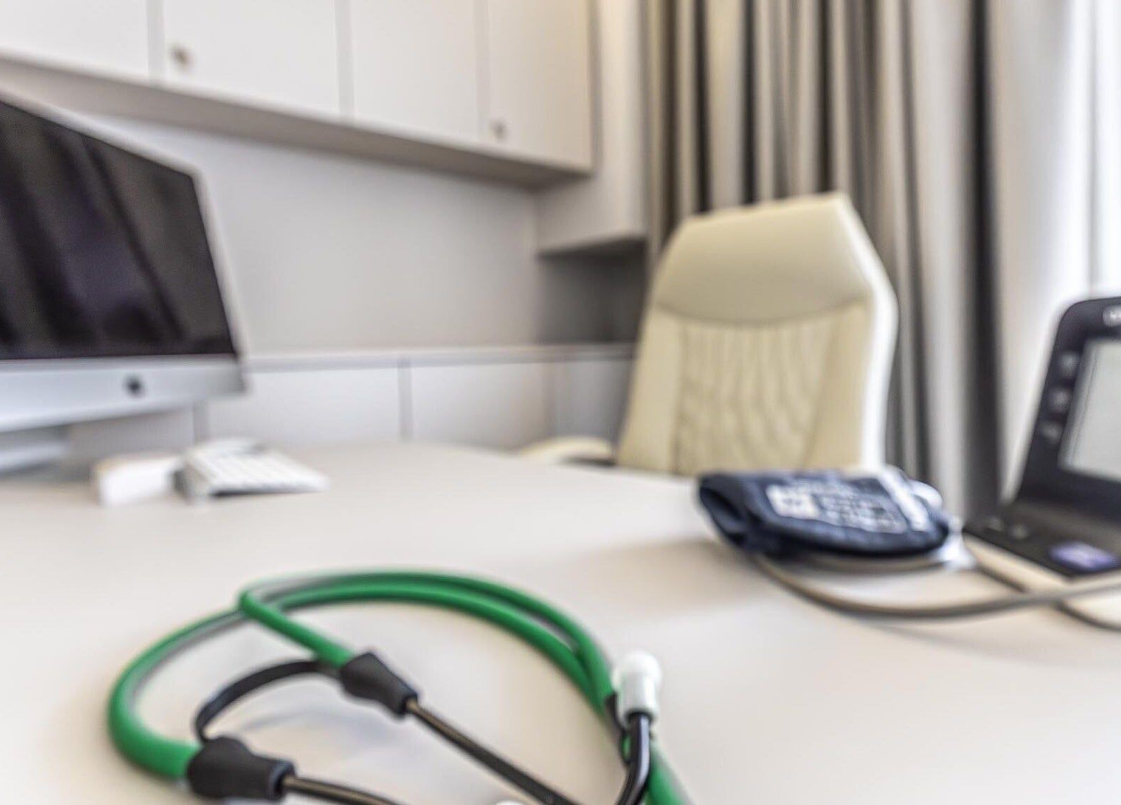 Moderní lékařská ordinace v Aezoku Longevity Clinic, Bratislava, Bratislavský Kraj, SK.