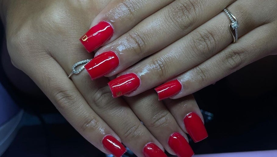 Nails_byy33 imaginea 1