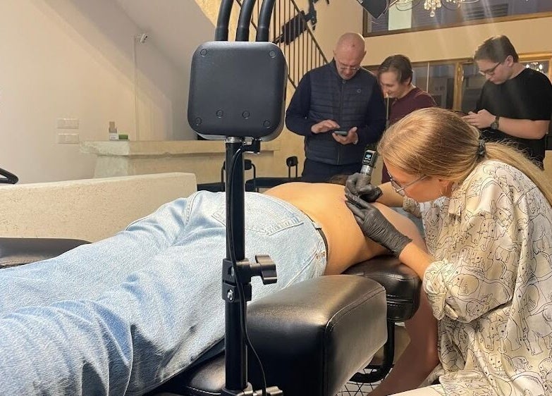 Tattoo artist working at Tattoo Ibiza Lounge in Eivissa, Illes Balears, ES.