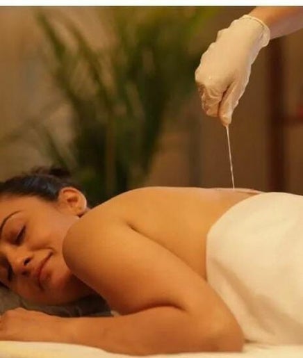 Shilpa spa service at door step image 2