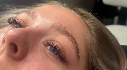 Amy’s Lash Lounge